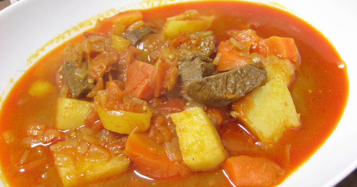 ポトフに飽きたらハンガリーのあったかスープ グヤーシュ はいかが ハンガリー人から聞いたレシピを紹介します Pouch ポーチ