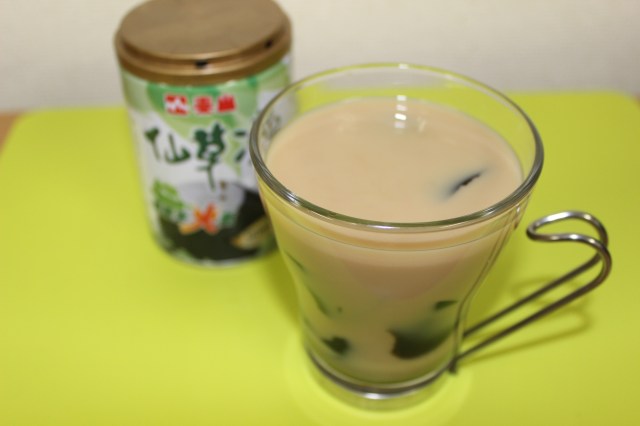 この次きそうな台湾スイーツはこれ☆　甘くてほろ苦・大人味な「仙草奶茶」（しぇんつぁおないちゃ）
