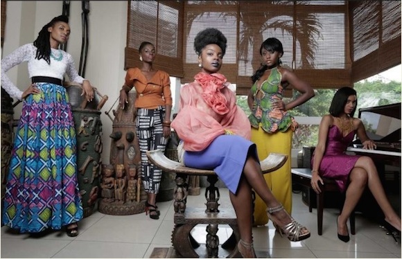 ファッション 恋 アフリカ事情と見所満載 アフリカ版セックス アンド ザ シティ An African City Pouch ポーチ