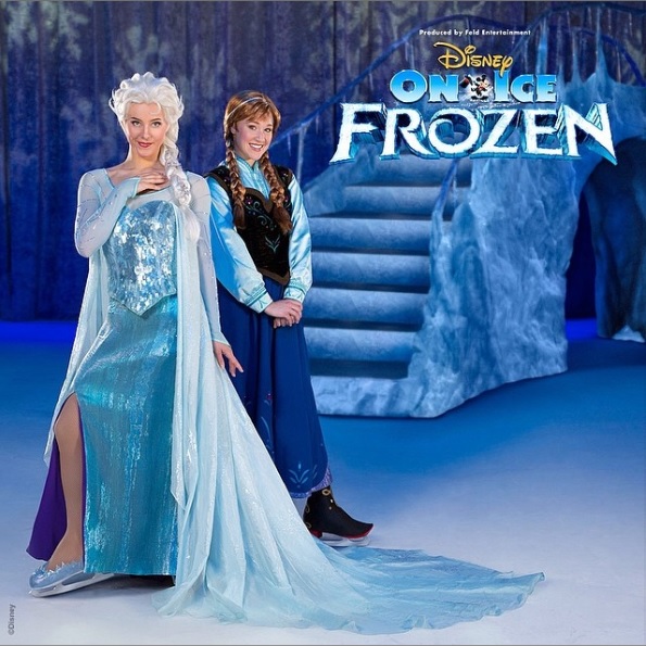 アナとエルサが実写化された画像の これじゃない感 をご覧あれ アナと雪の女王 が米国ディズニー オン アイスに登場 Pouch ポーチ