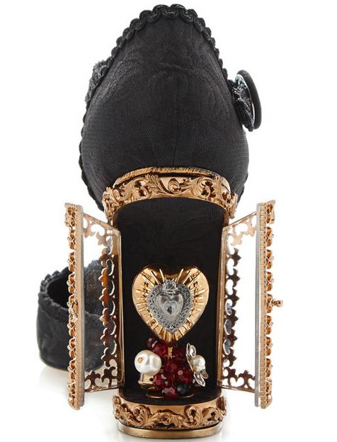 2015春夏コレクション「ドルチェ＆ガッバーナ」のお靴が可愛すぎる！ ヒールの中に閉じ込められた真珠＆ハートモチーフにキュウゥゥン♪