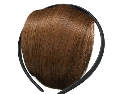 こんなの欲しかった 簡単にイメチェンできちゃう 前髪付きカチューシャ がただいま人気上昇中 Pouch ポーチ