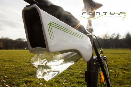 自転車に乗りながら水を生成!?　空気中の湿気から飲料水を作りだす超エコアイテムが登場