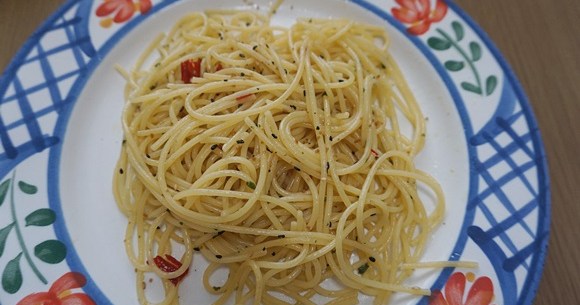 ズボラ必見 ミツカンの だしむすび あさりだし で 激安ボンゴレビアンコ ができる パスタの茹で時間 1分で完成 Pouch ポーチ