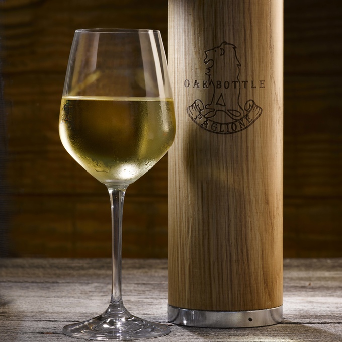 たったの2時間で “熟成した味わい” に！ ウィスキーやワインを年代物に