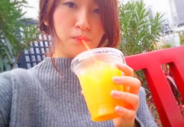 11月14日は「オレンジデー」♪ 韓国では恋人同士で映画を見てオレンジジュースを飲む日なんだって〜！
