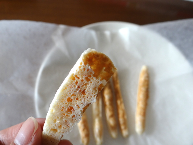 新境地】飲んべえ必見! おなじみ「チーズ鱈」をチンしてみるとu2026u2026激