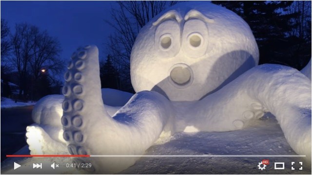 ミネソタのなかよし3兄弟が今年もお庭に超巨大な「雪アート」を完成させたよ〜!! 今年は高さ5.4mの「巨大タコ」でした♪
