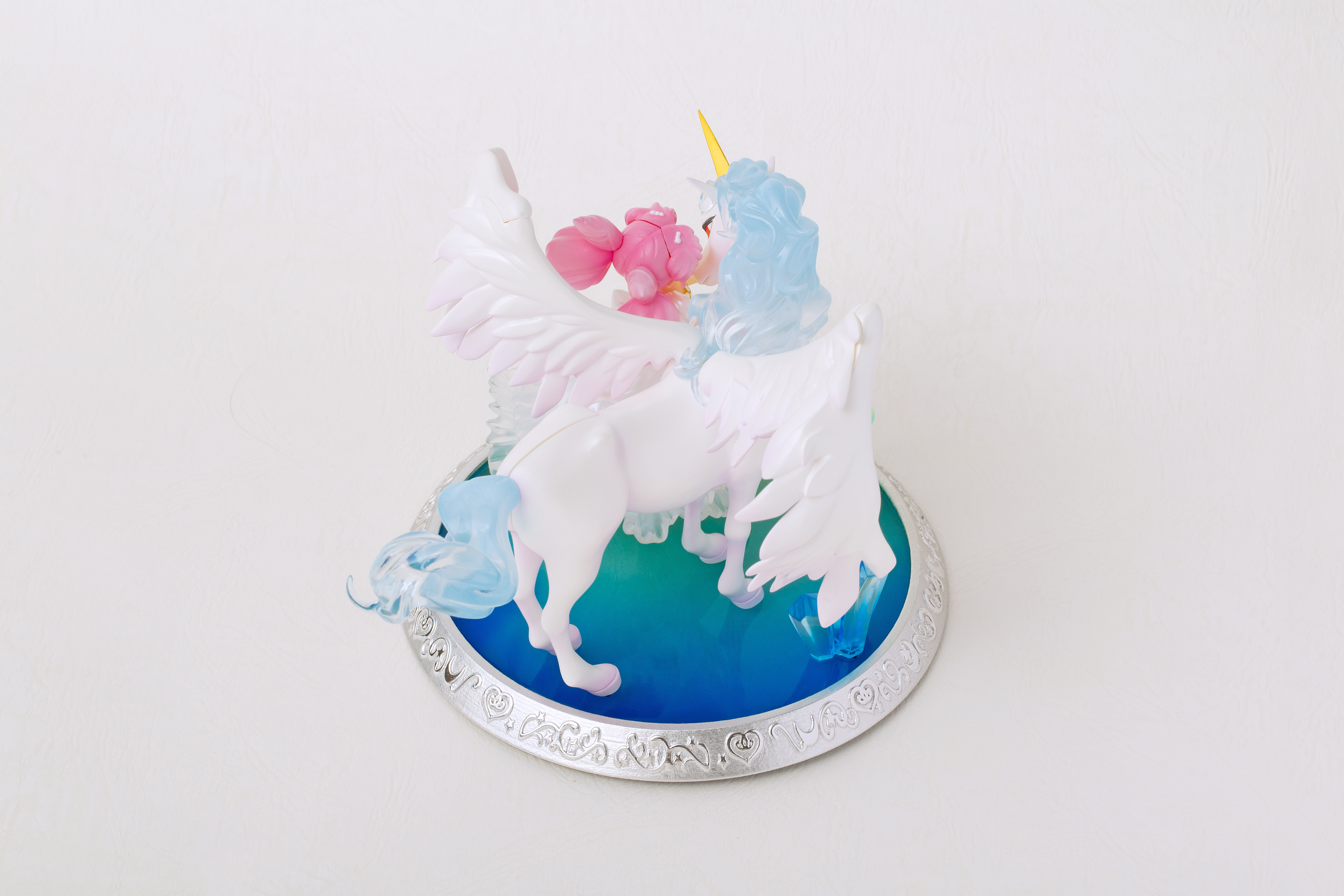 うわああぁぁ♪ ちびうさ＆エリオスのロマンチックなフィギュアが誕生