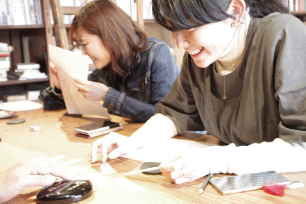 伝統工芸を学べるDIYキットが誕生 / アワビ貝を用いた装飾技法「螺鈿