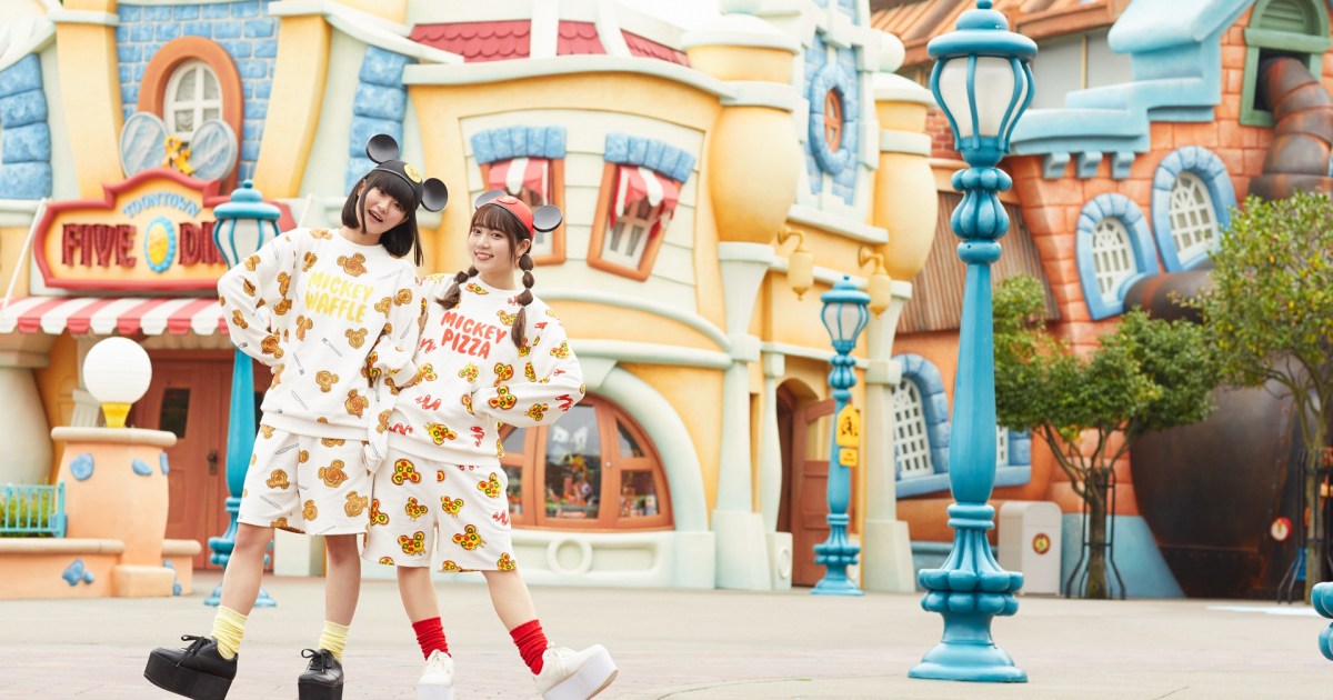 東京ディズニーランド限定「PUNYUS」コラボのファッショングッズが登場  