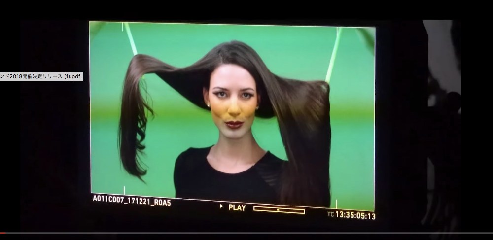 衝撃 シャンプーcmの裏側を公開 地毛と思いきやウイッグ 黒子を使ったcg撮影 ここまで見せちゃっていいの Pouch ポーチ