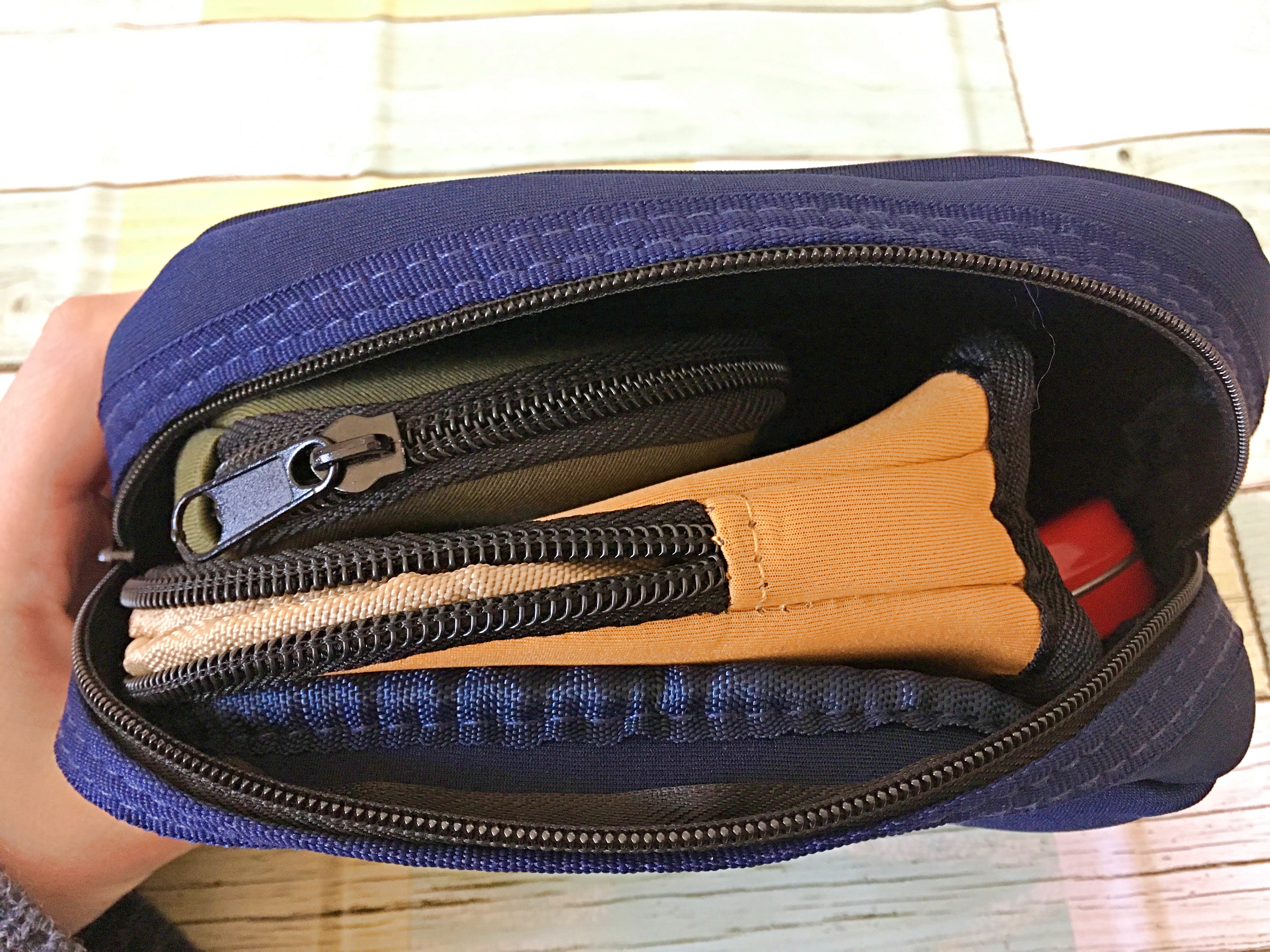 リンネル3月号ふろく「リサ・ラーソン 万能ポーチ＆缶ケース4点セット