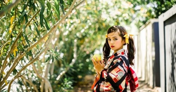 中原淳一の世界観そのまま 着物姿の美少女が超絶かわいい オーストラリアで活動する着物スタイリストに話をうかがいました Pouch ポーチ