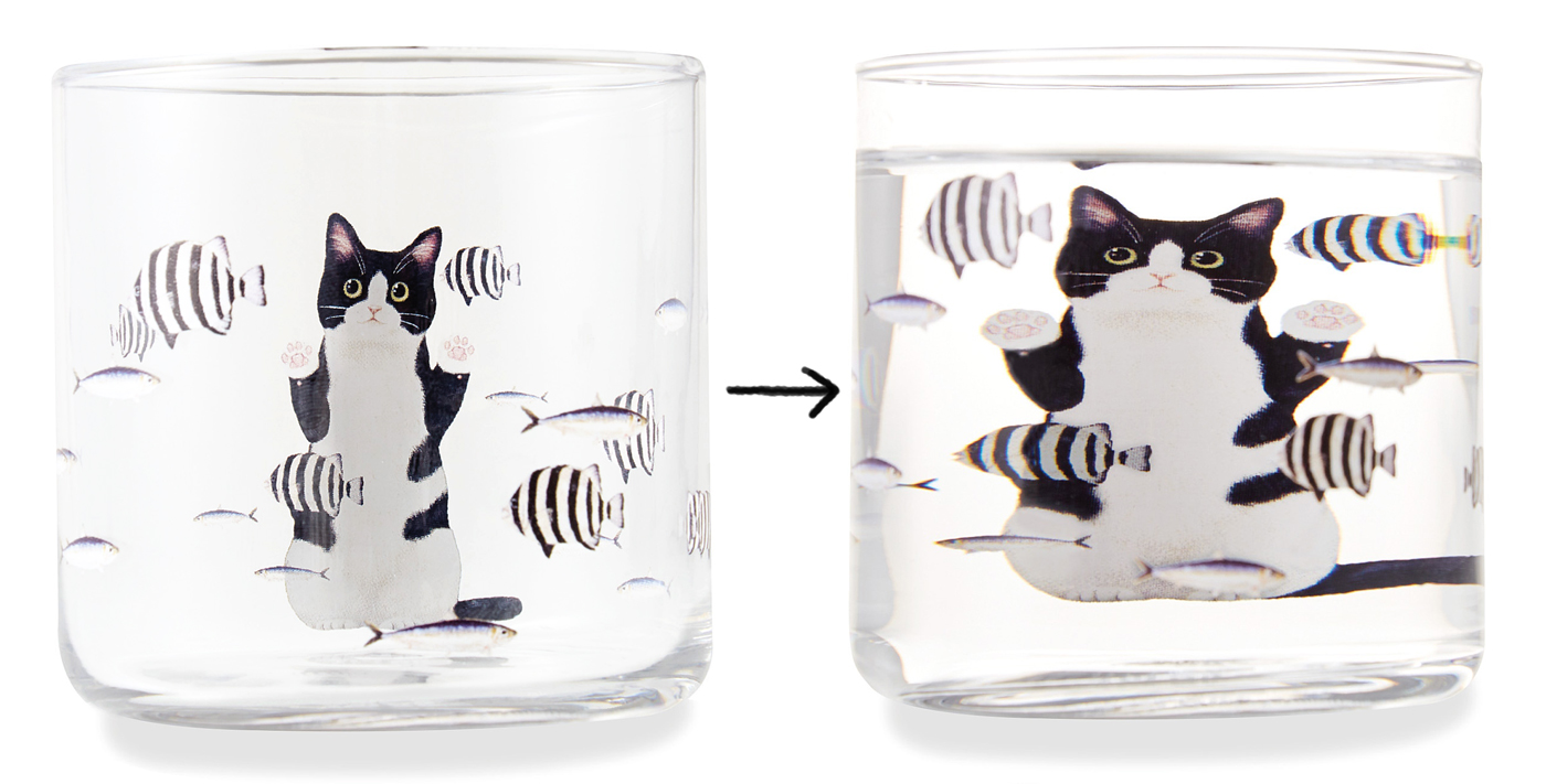 水をそそぐと猫が大きく見えるグラスが癒し度満点♡ 泳ぐ魚たちを 水をそそぐと猫が大きく見えるグラスが癒し度満点♡ 泳ぐ魚たちを