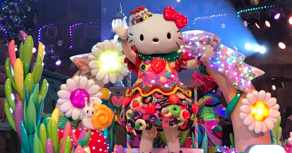 疲れた大人がひとりで サンリオピューロランド に行ってみた パレードでハローキティのメッセージが尊すぎて号泣 Pouch ポーチ