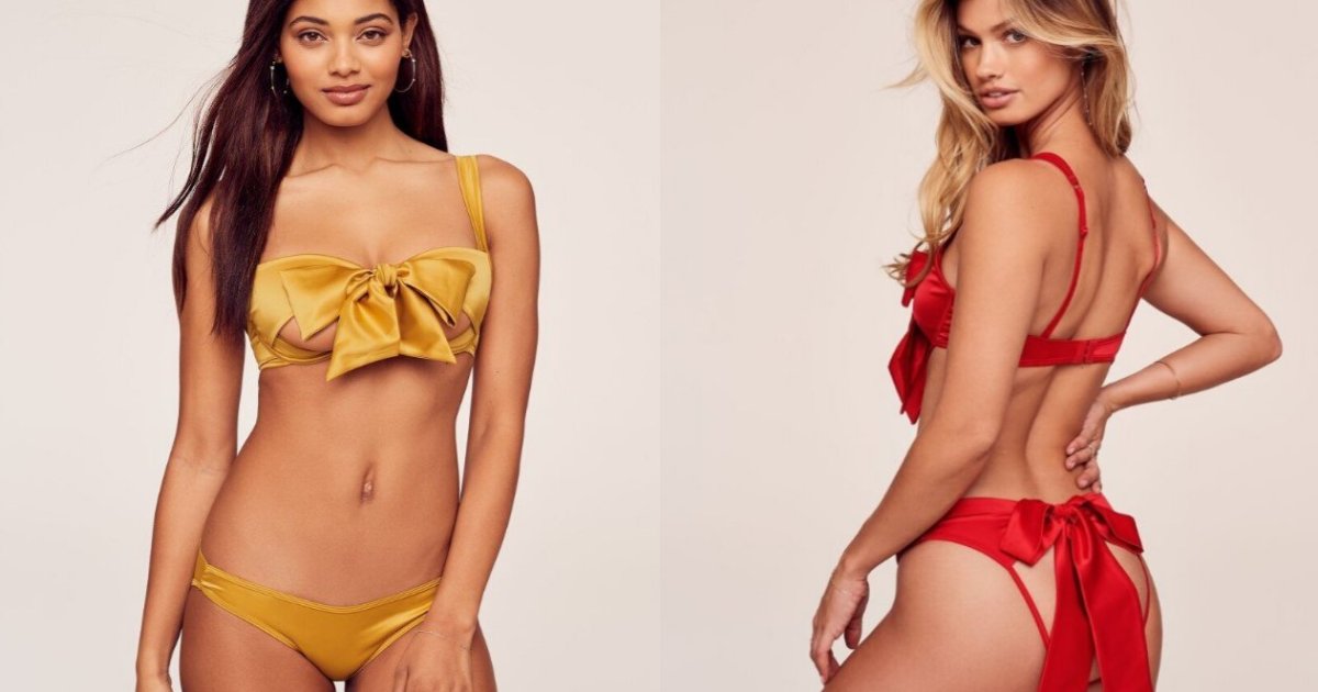 大きなリボンがかわいすぎィ クリスマスプレゼントは私 なランジェリーセットを見つけたよ Pouch ポーチ