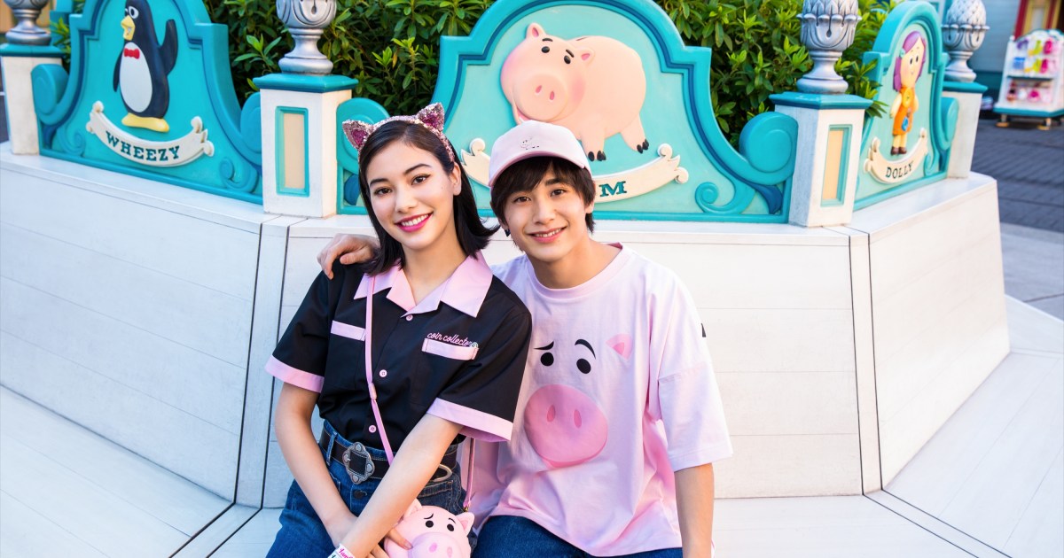 東京ディズニーリゾートの トイ ストーリー ハムグッズがかわいい 淡いピンク色でひと足早く春気分を楽しめるよ Pouch ポーチ