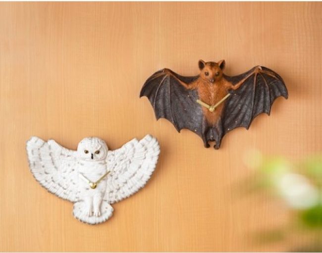 フクロウとコウモリがバサーッと羽根を広げる リアル壁掛け時計 が登場 本物そっくりすぎてドキッとしそう Pouch ポーチ