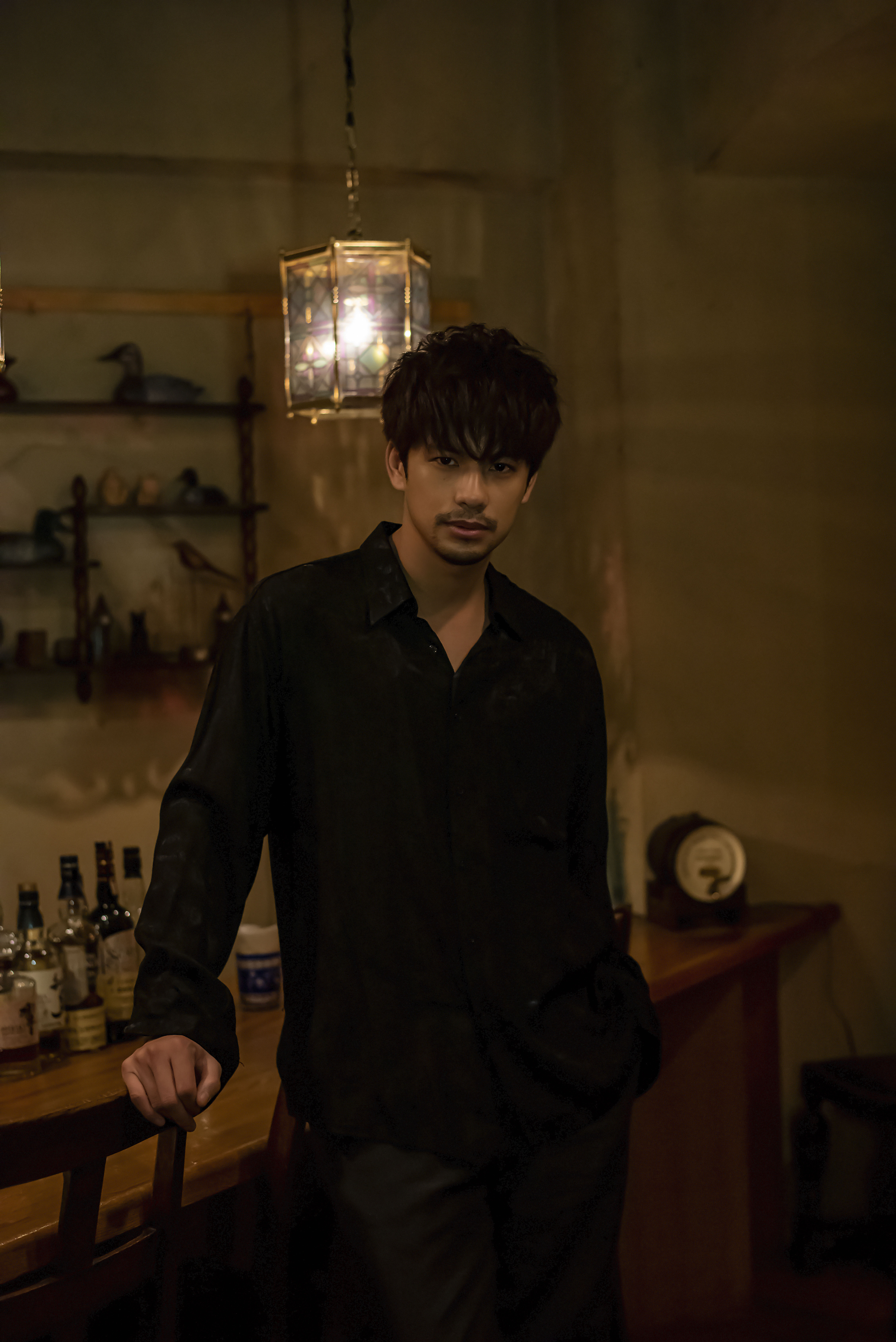町田啓太主演の深夜ドラマ『西荻窪 三ツ星洋酒堂』が異例のヒット 