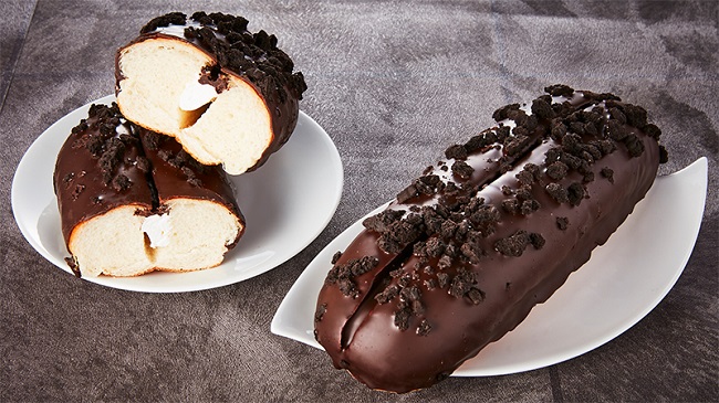 まさかの「布袋寅泰コラボ」のパン＆スイーツがローソンストア100から