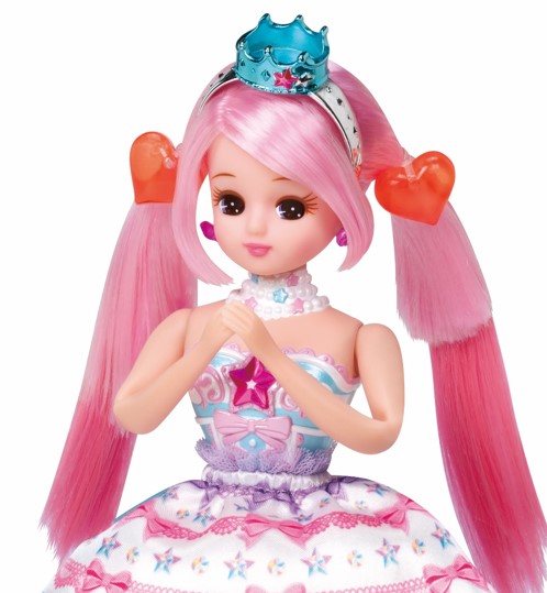 新しいリカちゃん人形は 髪が伸びる だと しかも30cm ホラーかと思いきや 開発秘話に納得する話でした Pouch ポーチ