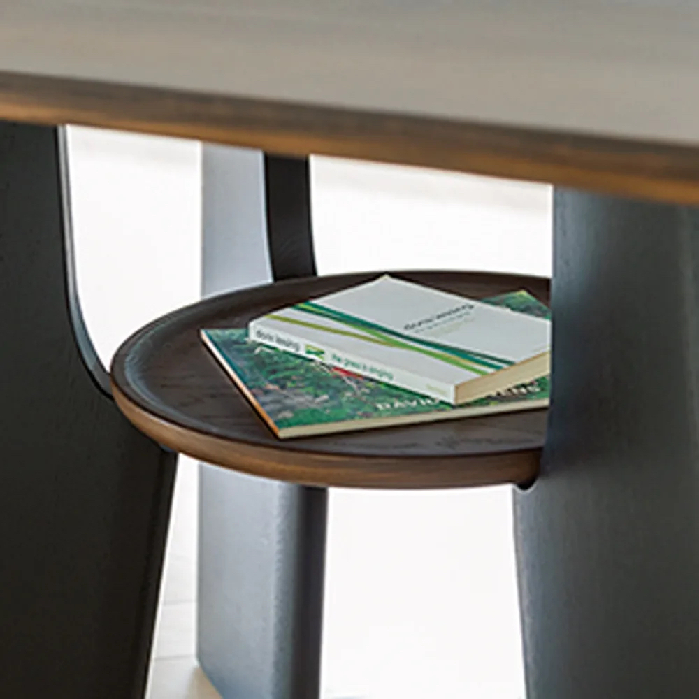 猫が遊びに来れるダイニングテーブル!? dinos「猫との暮らしを充実