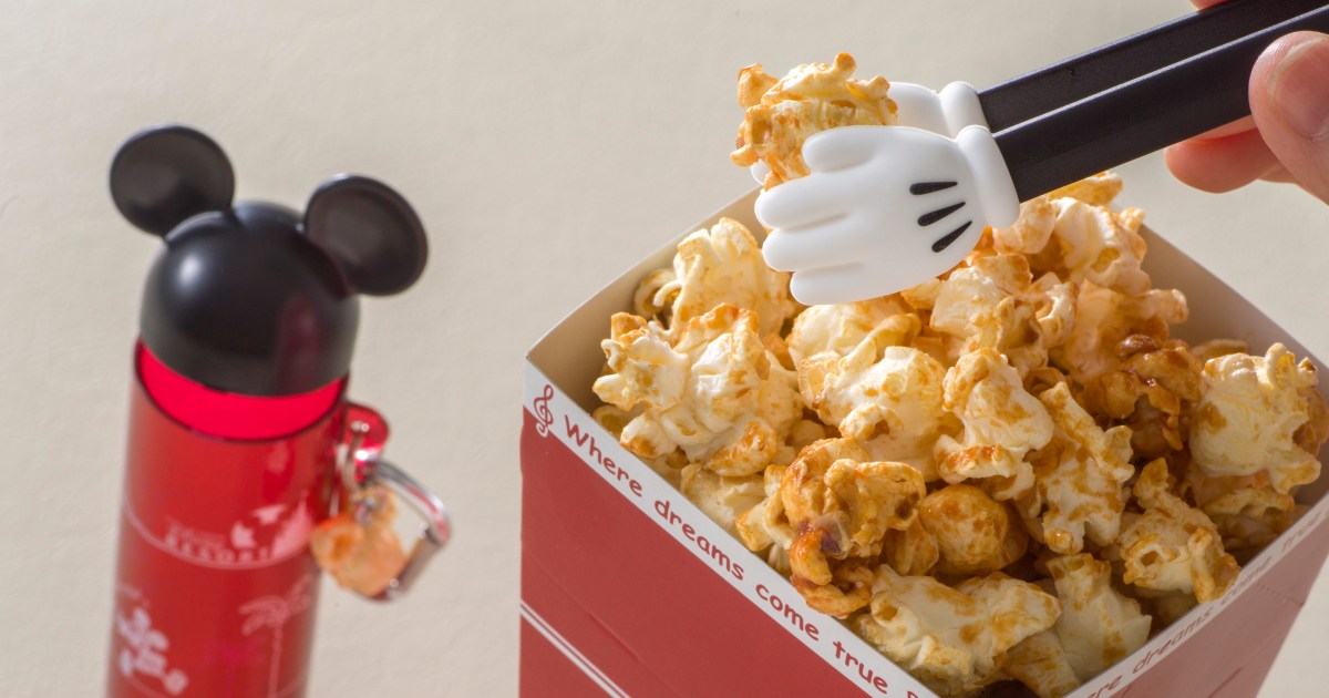 東京ディズニーリゾート新作グッズ「ポップコーンを食べるためのトング 