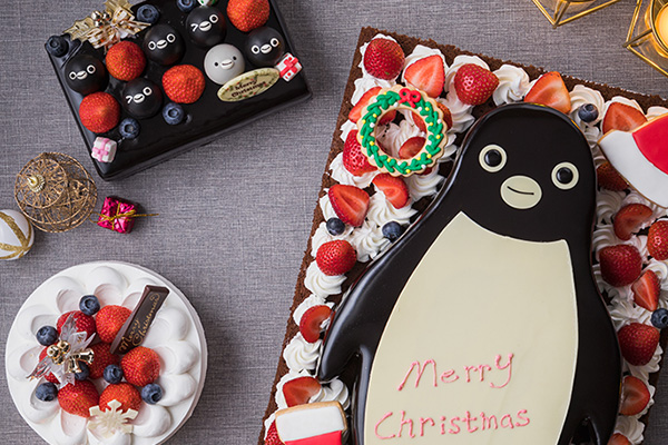 ペンギンたちの顔が並んだケーキが並んでるー 大人気 Suicaのペンギンケーキ が新デザインで登場 Pouch ポーチ