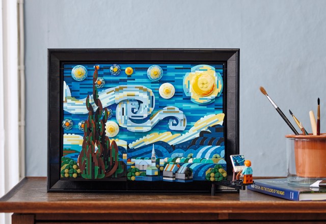 大人レゴ新作はゴッホの名画『星月夜』🎨 MoMAとの共同制作＆ミニフィギュアもいます！