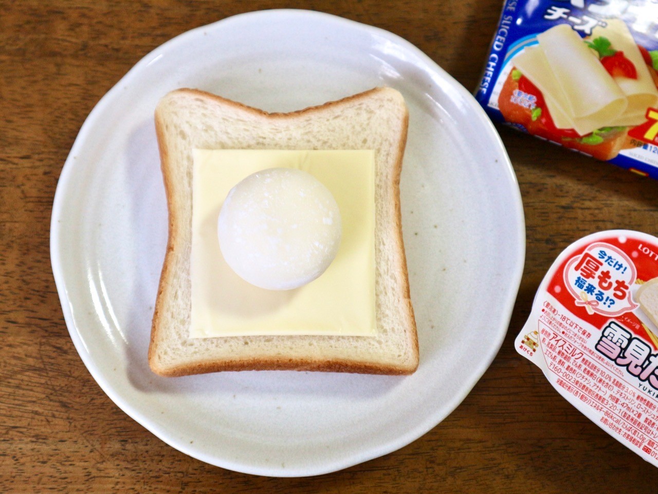 おしゃれな朝食にも】「禁断の雪見トースト」にどハマりしそう♡ 雪見だいふく×トーストのアレンジレシピを試してみたよ！ | Pouch［ポーチ］