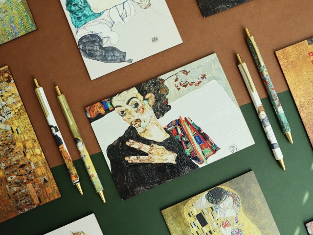 エゴン・シーレ＆クリムトをおうちに招きましょ🎨 東京都美術館ミュージアムショップで名画をリアルな凹凸で表現したアートグッズをゲット！