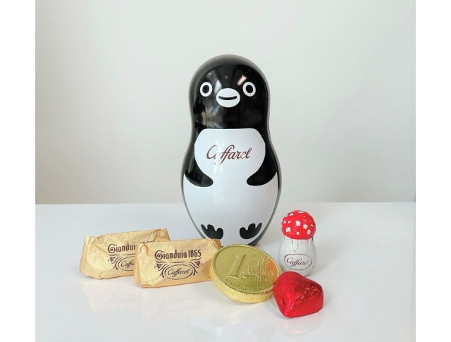 Suicaのペンギンと「カファレル（Caffarel）」がコラボ🍫ペンギン型のカンカンが可愛くって東京みやげにもいいかも！