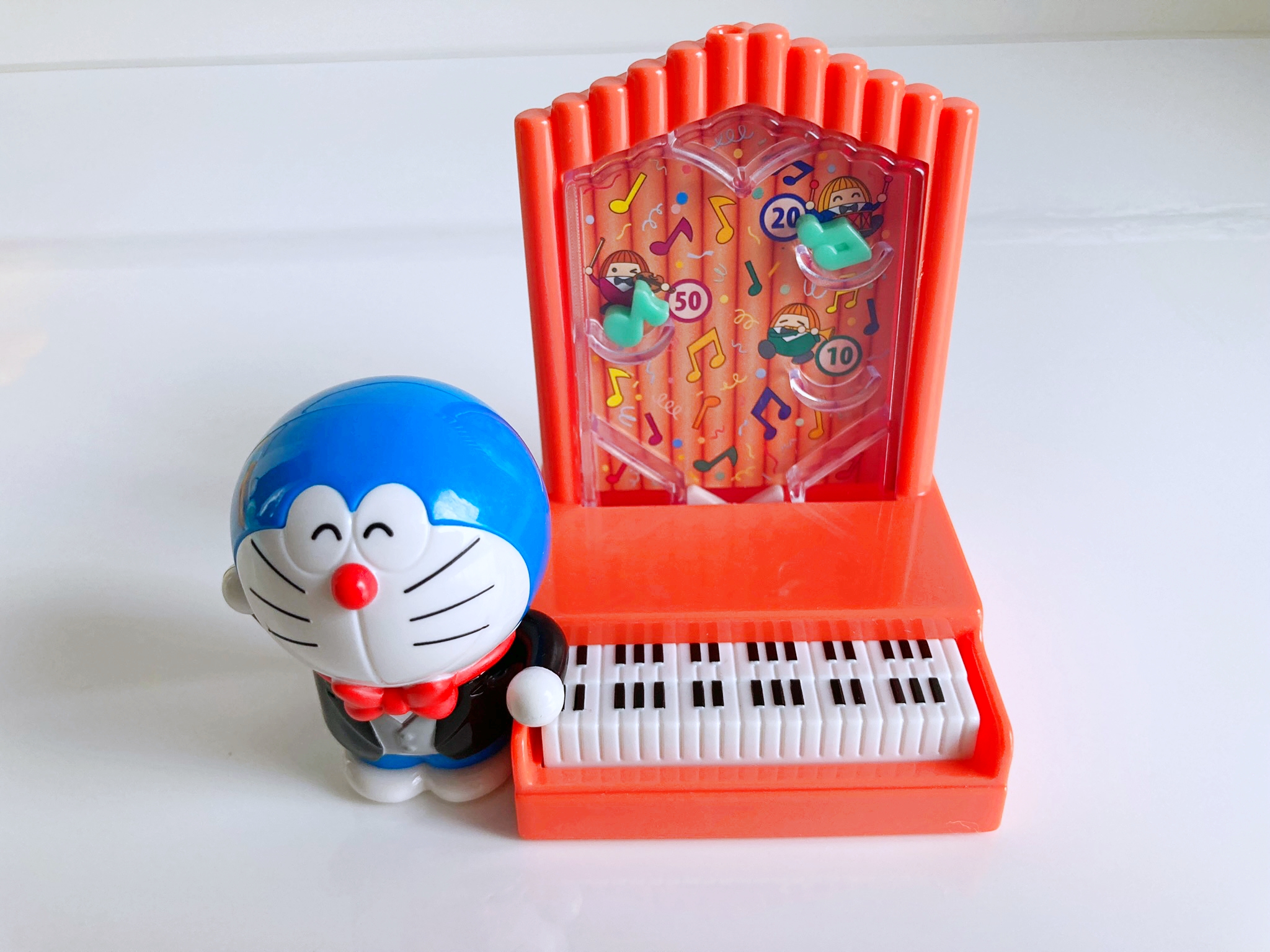 君の音を聴かせて♪ハッピーセット『ドラえもん』のおもちゃ全8種で