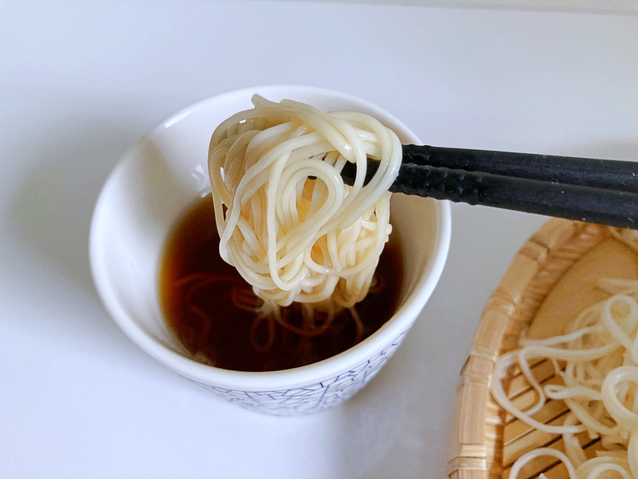 素麺探訪】パキっと麺を半分に折って茹でる富山県の名産『大門素麺