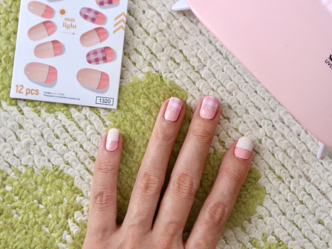 ダイソー「色が変わるセミキュアネイルシール」を本音レビュー💅太陽光