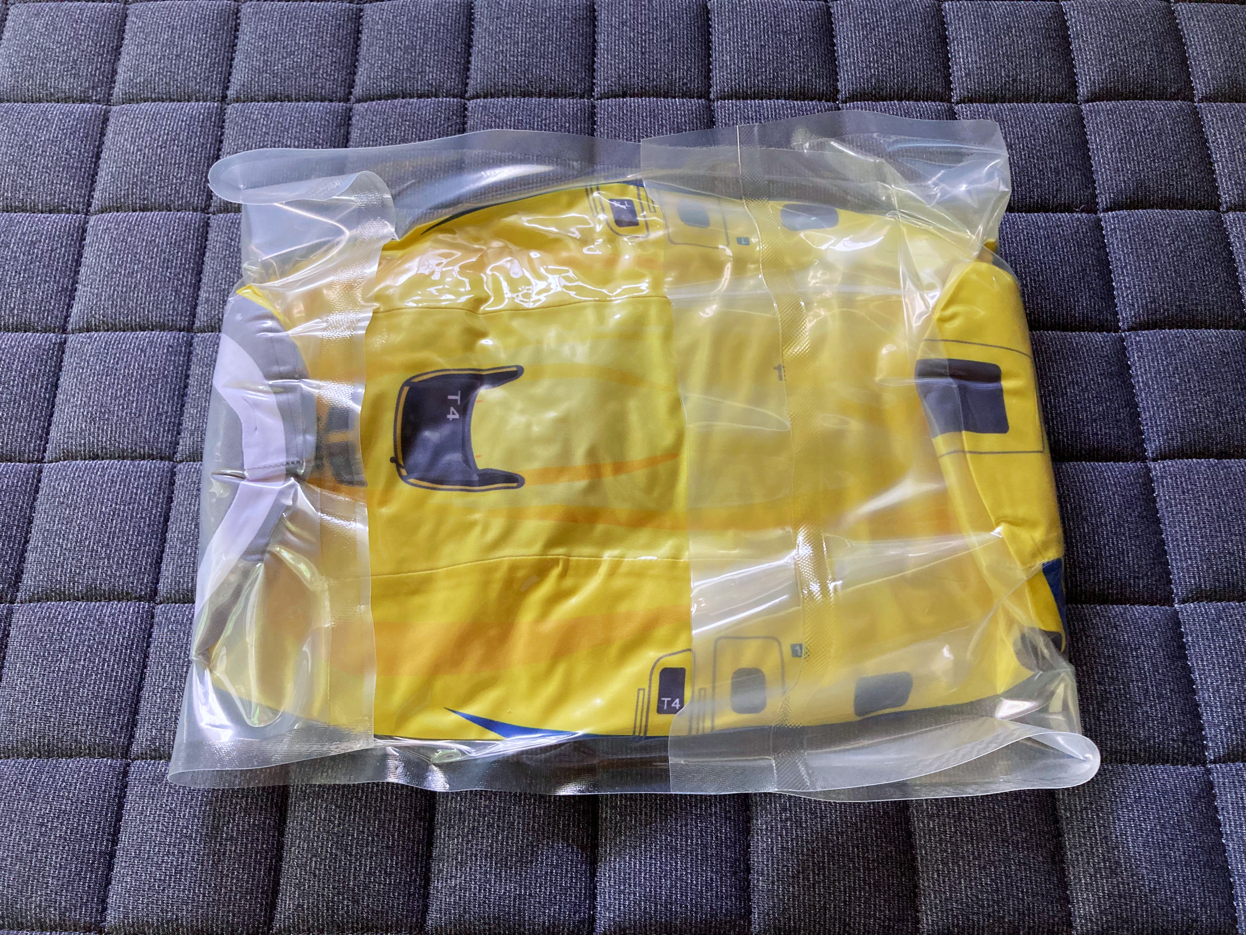 抱きしめちゃう？それとも座っちゃう??『MonoMaster』9月号付録に