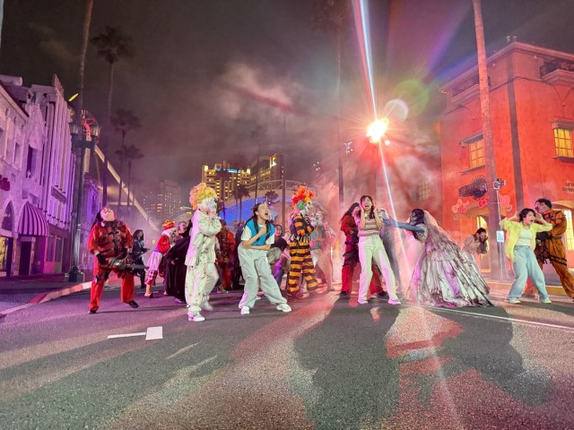 【USJハロウィーン2025】正気、失っちゃうわ…!ポケモンフードに限定グッズ、King Gnuコラボのゾンビダンスなど “ユニハロ” 見どころ総まとめ 【USJハロウィーン2025】正気、失っちゃうわ…!ポケモンフードに限定グッズ、King Gnuコラボのゾンビダンスなど “ユニハロ” 見どころ総まとめ