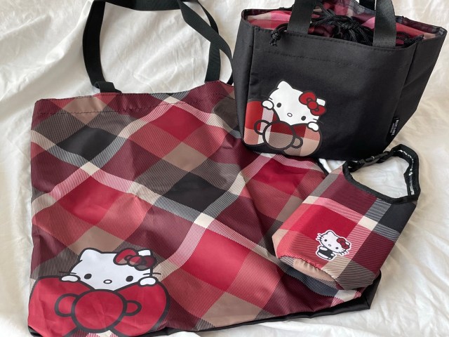 すでに売り切れ続出中で争奪戦の予感…！ブルーレーベル・クレストブリッジ×キティちゃんが『sweet』付録に登場🍂