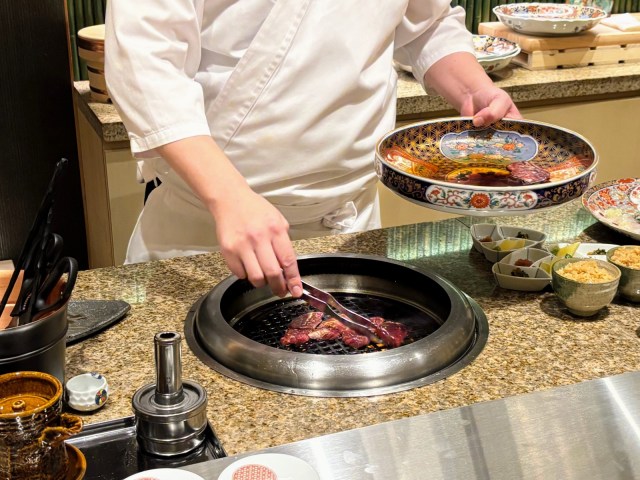 お鮨屋さんが手がける焼かない焼肉ってなに？真相をたしかめるべく「焼うお いし川 銀座凛華楼」へ行ってみた