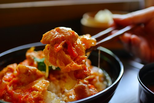 連休できたら旅行に行きたい人〜！ごはんがおいしい温泉なんてどう？ 食事がおいしい温泉・スーパー銭湯ランキング2025