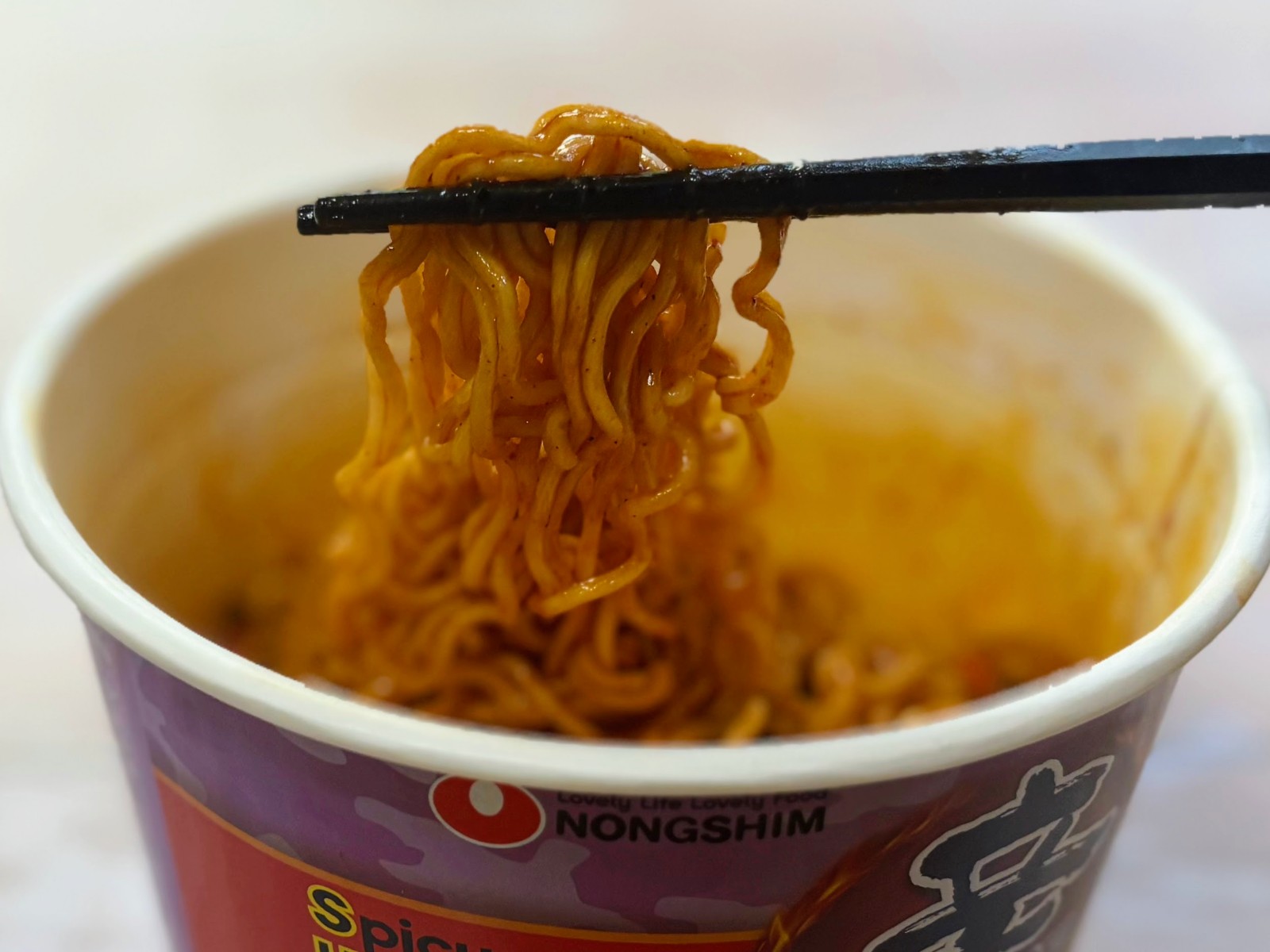 タイのミシュラン店と「辛ラーメン」がコラボ！唯一無二の存在感を放つ