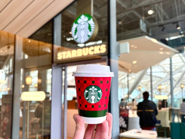 半個室席や完全個室のシェアオフィスまで！高輪ゲートウェイ駅のスタバはひとり席の充実っぷりがすんごいぞ