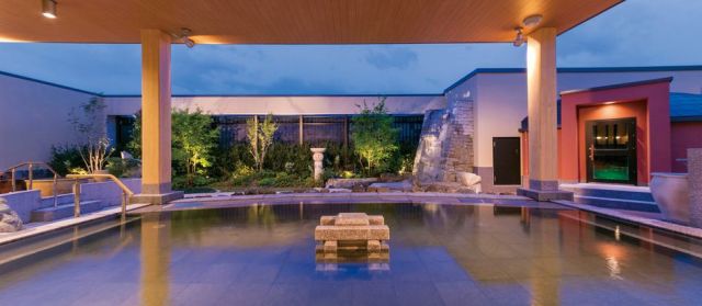 【週末の贅沢に】10万人を超える温泉ファンが選ぶ「ニフティ温泉 年間ランキング2025」♨️