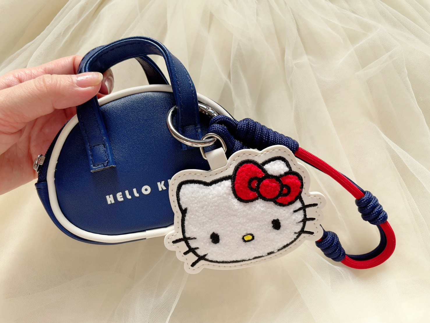 どっちにするか悩んじゃう🍎 『リンネル』付録にミニボストン形ポーチ