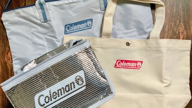 お花見はもちろん、ピクニックにもぴったりな付録を『InRed』で！コールマンのくるっと畳める大容量バッグや6缶ぴったりの保冷バッグが登場！