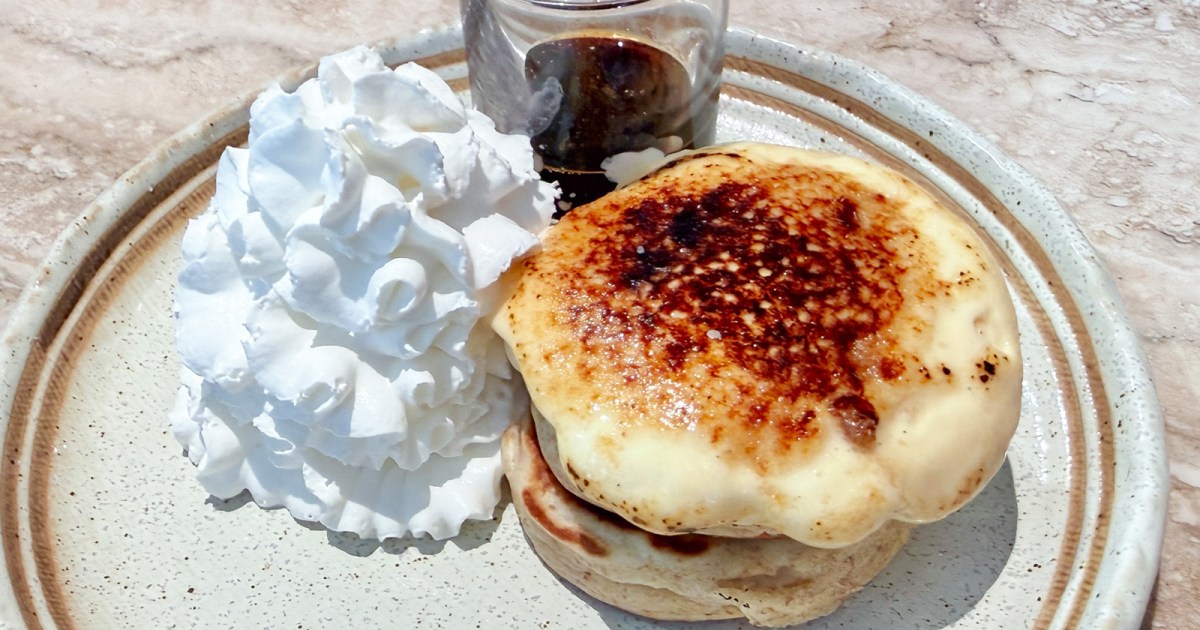 コナズ珈琲の新ブランド「KNOWS COFFEE」で気軽にパンケーキを楽しむ