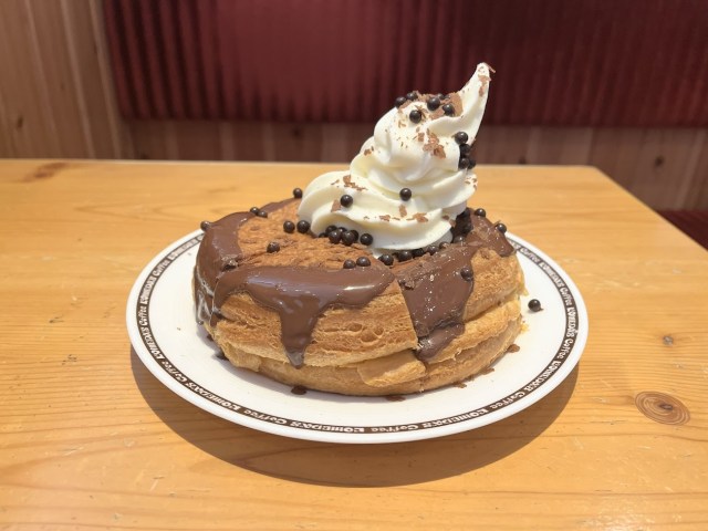 ファンとしては見逃せない！コメダ珈琲店とクランキーがコラボしたシロノワールが登場！いろんな食べ方ができてクセになる…！
