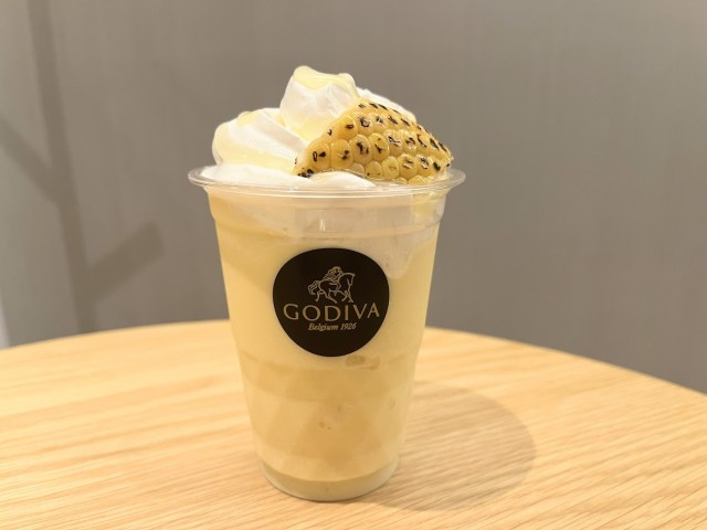 これがGODIVA流のコンポタだ🌽夏にぴったりなゴディバカフェ新作「スイートコーン ショコリキサー」を飲んでみた