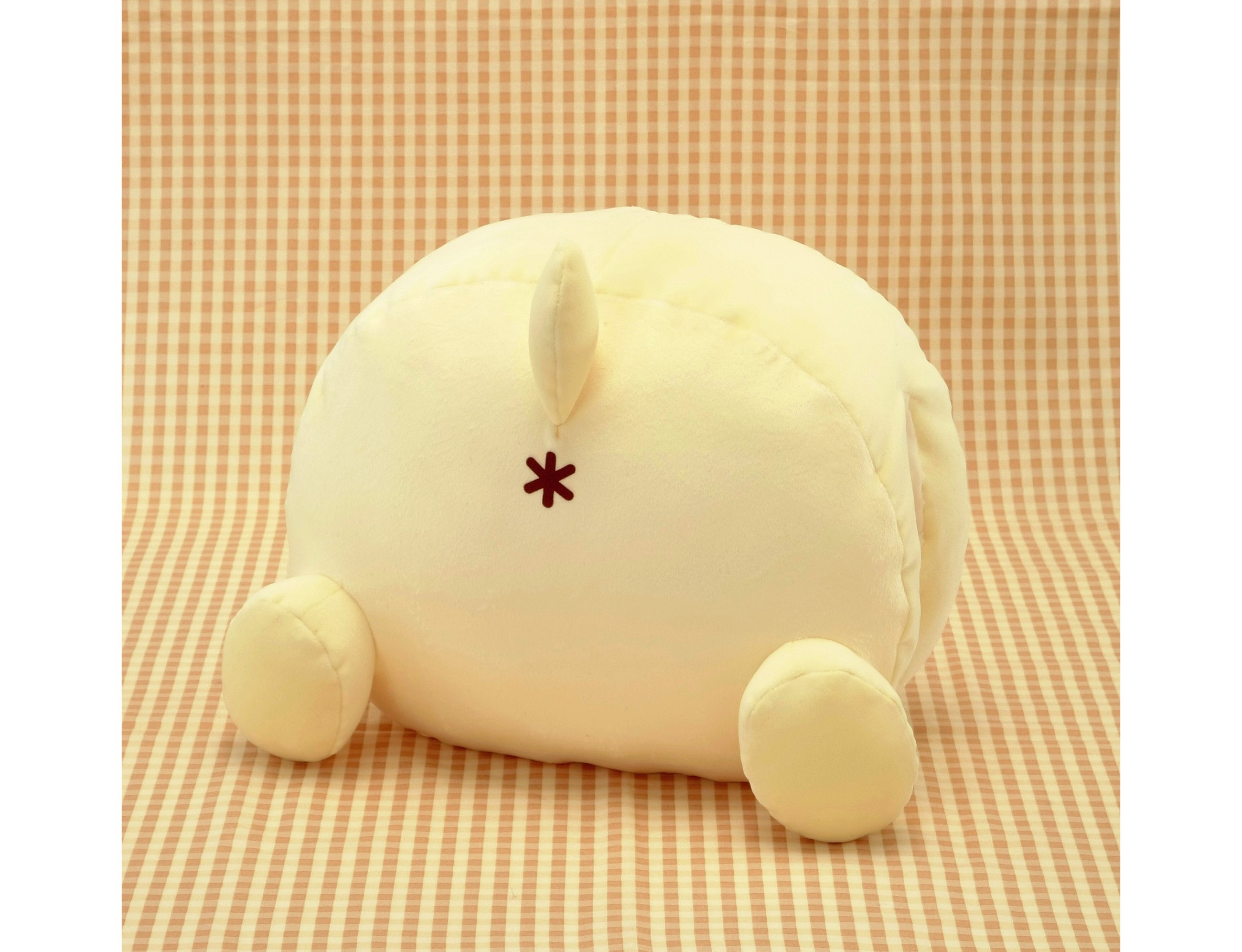 おしりの「＊」も完全再現。ポムポムプリン「ふわもちおしりクッション
